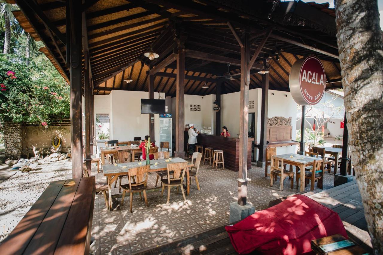 Acala Hostel & Reef Bar Toyapakeh Екстериор снимка